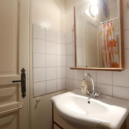 Apartmán Lovely And Typical 1 Bedroom