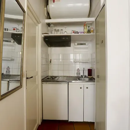 Apartmán Lovely And Typical 1 Bedroom *