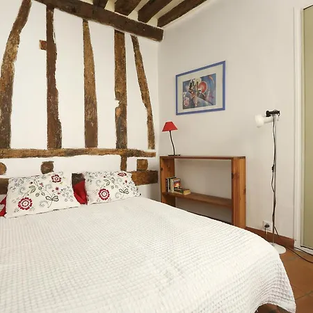 Apartmán Lovely And Typical 1 Bedroom *
