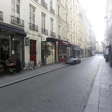 Lovely And Typical 1 Bedroom Apartment